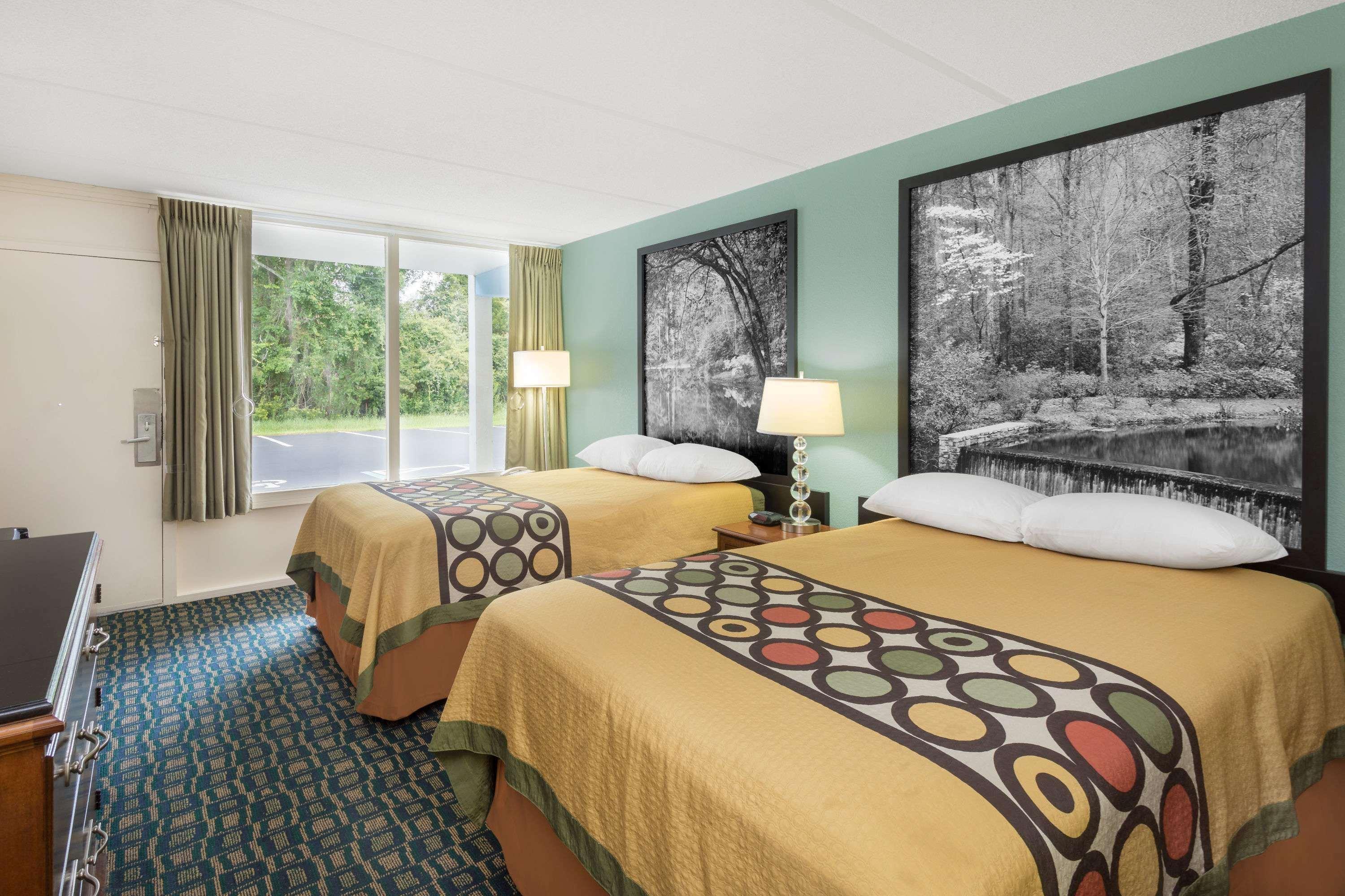 Super 8 By Wyndham Kingsland I-95 Naval Base Area Hotel Exterior photo