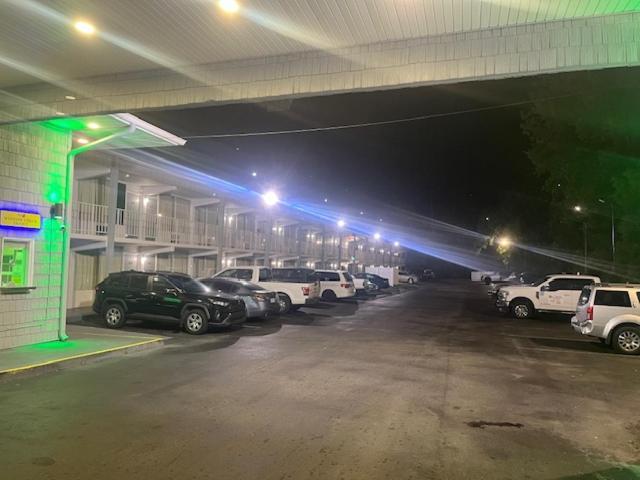 Super 8 By Wyndham Kingsland I-95 Naval Base Area Hotel Exterior photo